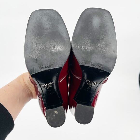 Prada Fall 2010 Burgundy Patent Leather Square Toe Loafer Pump Heel size IT 36 - Picture 12 of 15